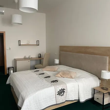Hotel Sareza Ostrawa
