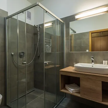 Hotel Sareza Ostrawa